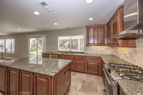 Saugus, CA 91390,28660 N Deer Springs DR