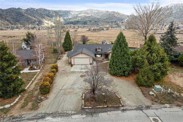 Tehachapi, CA 93561,29960 Caddy LN