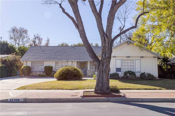 22306 Hart ST, Canoga Park, CA 91303