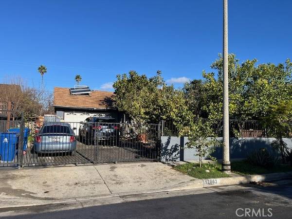 12863 Louvre ST, Pacoima, CA 91331