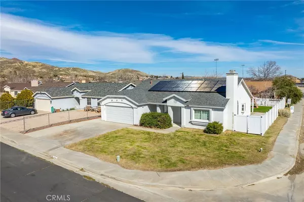 Rosamond, CA 93560,3118 Melvin ST