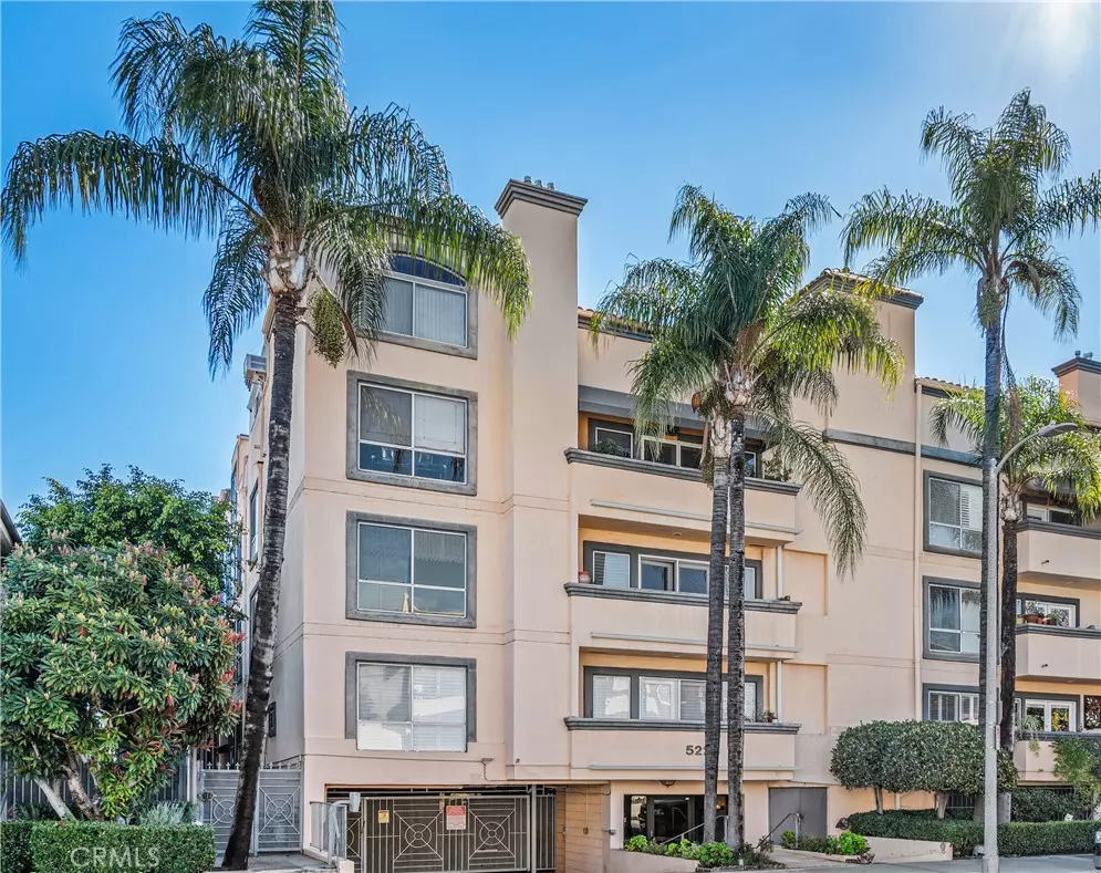 Encino, CA 91316,5224 Zelzah Ave #309