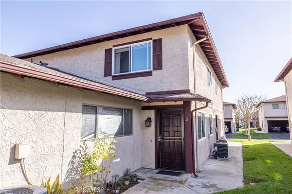 Azusa, CA 91702,1126 W Calle De La Luna #3