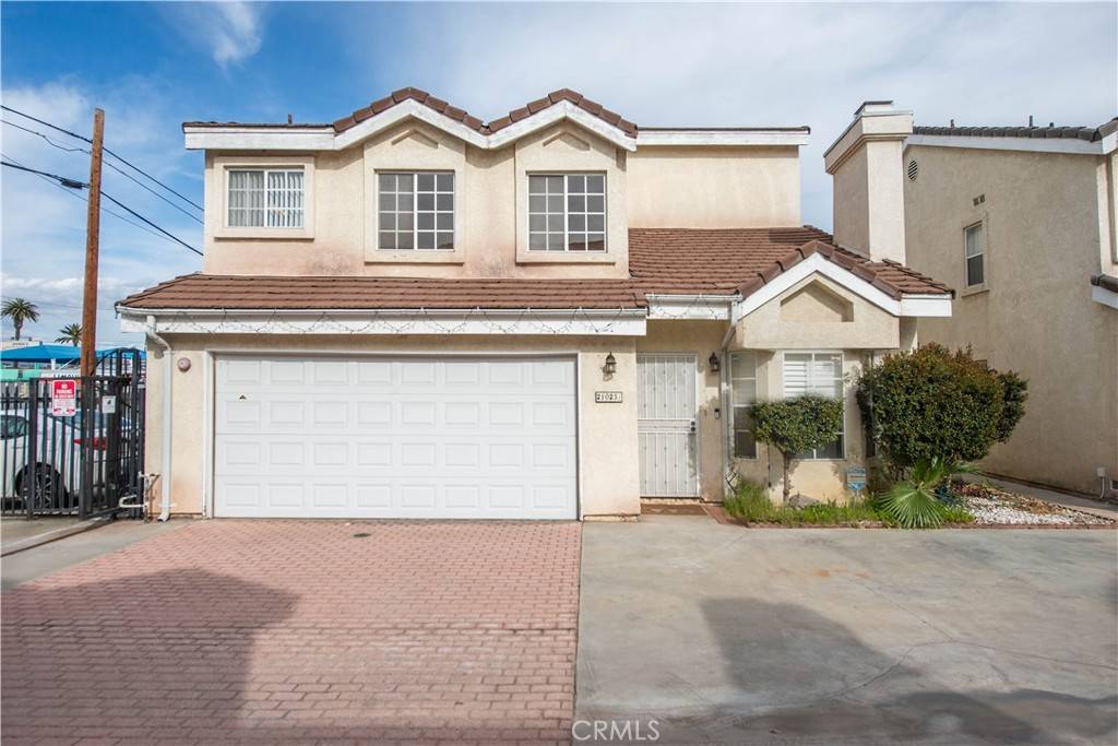 21023 1/2 Gault ST #7, Canoga Park, CA 91303