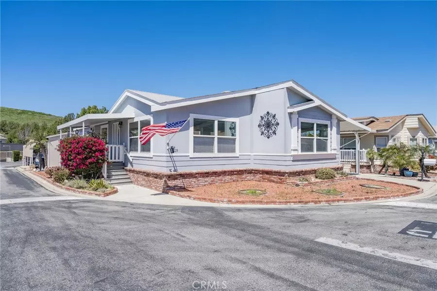 195 Tierra Rejada RD #119, Simi Valley, CA 93065