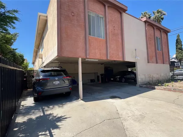 Los Angeles, CA 90004,4354 Oakwood #10