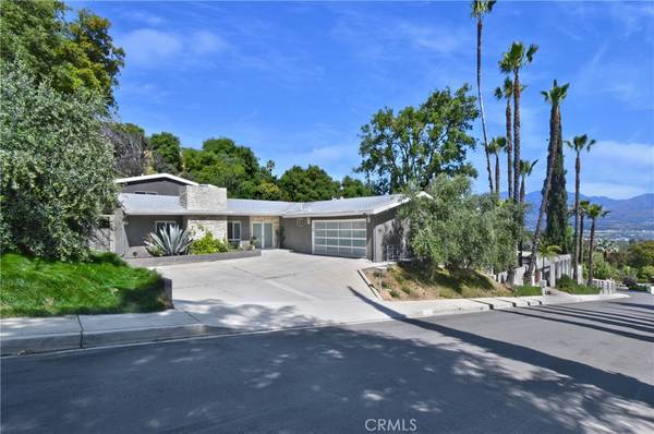 3551 Royal Woods DR, Sherman Oaks, CA 91403