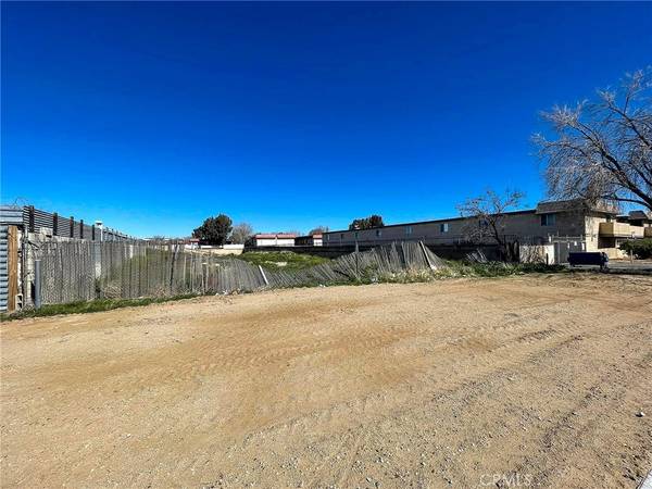 0 Avenue R, Palmdale, CA 93550