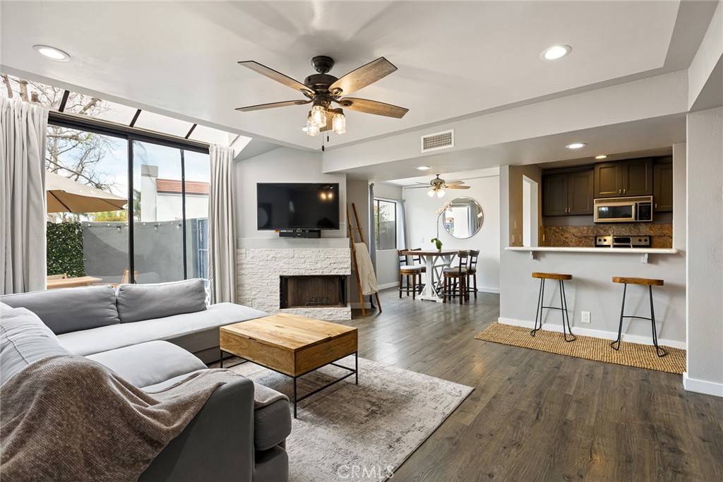 Simi Valley, CA 93065,1175 Tivoli LN #84