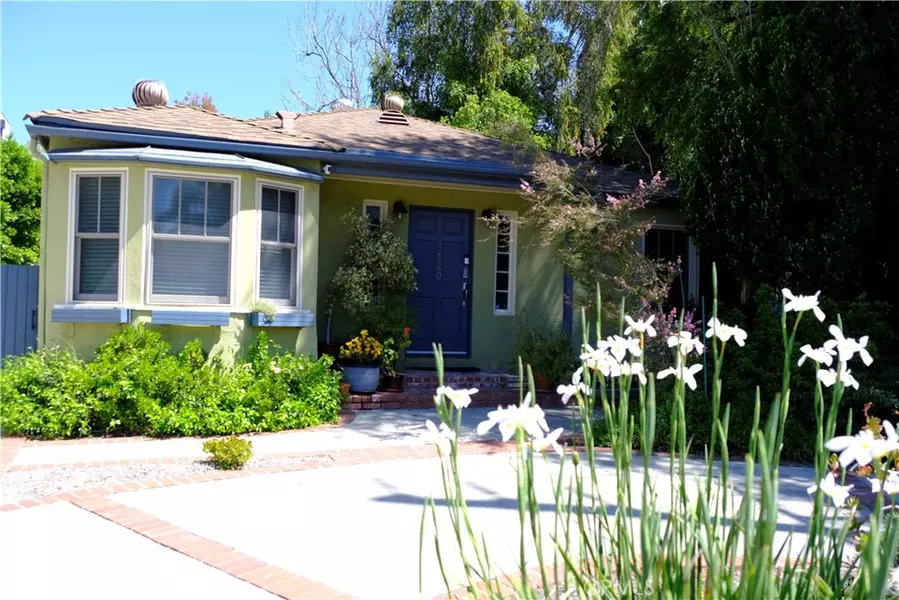 5120 Noble Ave, Sherman Oaks, CA 91403