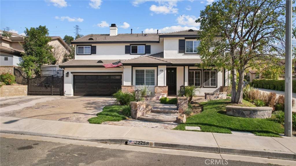 22258 Trinity PL,  Saugus,  CA 91390