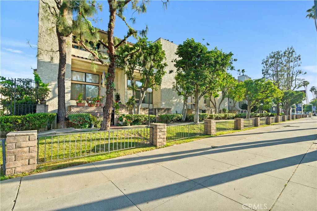 Winnetka, CA 91306,20224 Sherman WAY #28