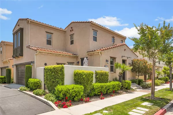 Porter Ranch, CA 91326,11512 Cararra LN