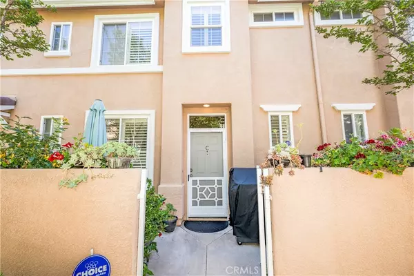 25759 Perlman PL #C, Stevenson Ranch, CA 91381