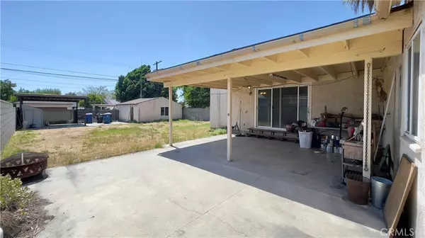 Arleta, CA 91331,9699 Lev AVE