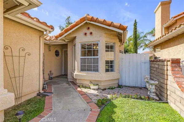 Newhall, CA 91321,19753 Azure Field DR