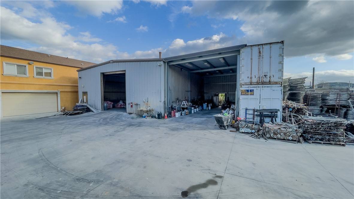 Canyon Country, CA 91351,27121 Furnivall AVE