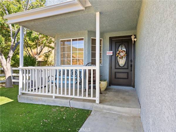 Castaic, CA 91384,31114 Pinedale PL