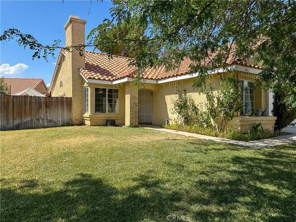 1842 Sierra View AVE, Lancaster, CA 93535