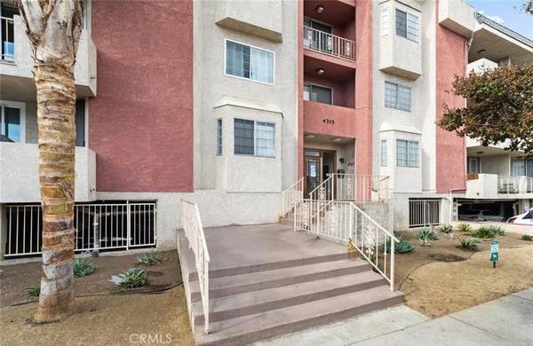 4705 Kester AVE #209, Sherman Oaks, CA 91403