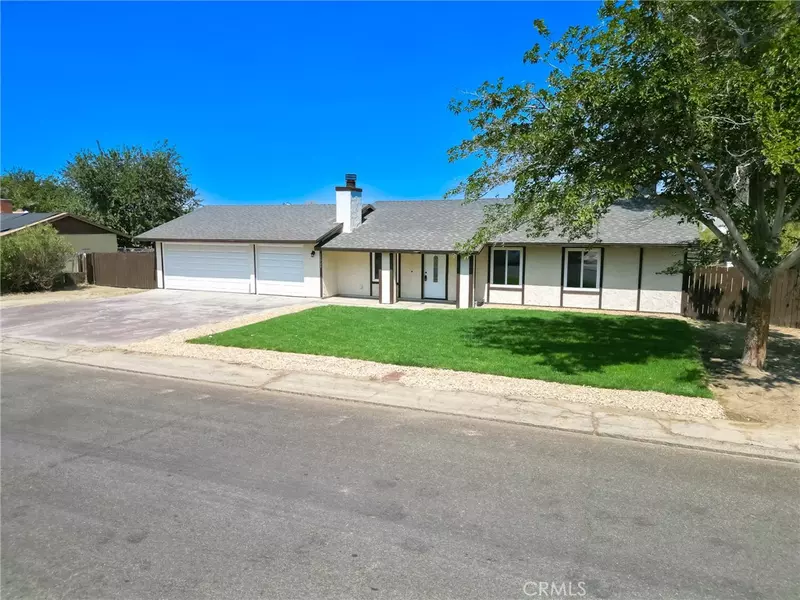 16243 Valeport AVE, Lancaster, CA 93535