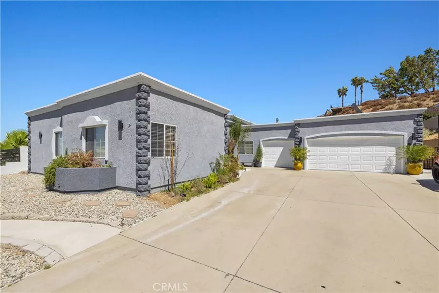 40310 Maestro LN, Palmdale, CA 93551