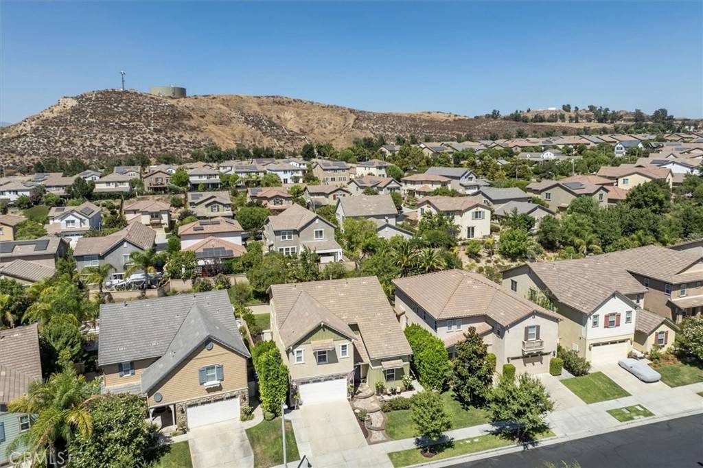 Saugus, CA 91350,22611 Skipping Stone DR