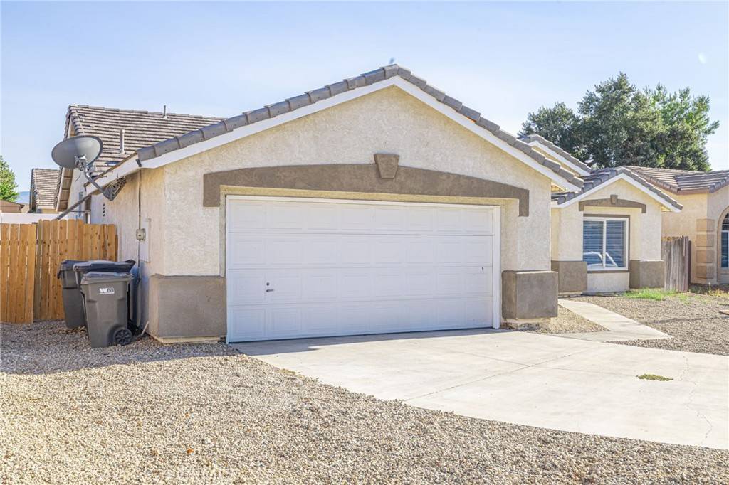 Palmdale, CA 93552,6130 Diamond ST