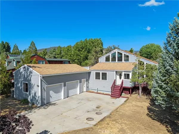 1000 Eagle LN, Frazier Park, CA 93225