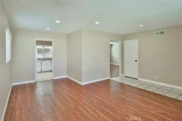 Cerritos, CA 90703,13560 Destino ST