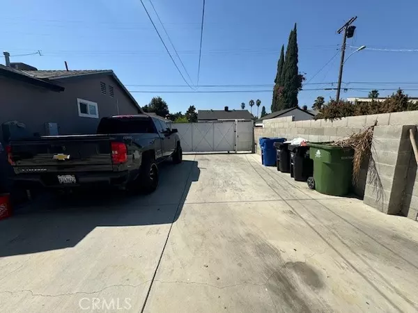 Arleta, CA 91331,14183 Terra Bella St