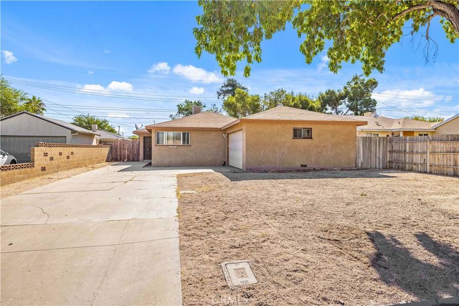 44374 Stanridge AVE, Lancaster, CA 93535