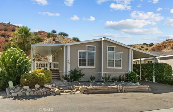 30000 Sand Canyon #95, Canyon Country, CA 91387