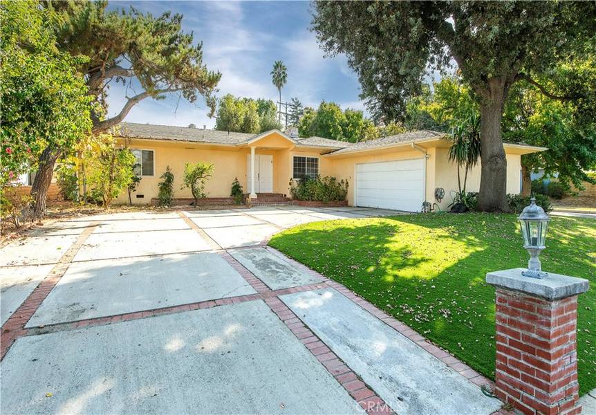 17660 Palora ST, Encino, CA 91316