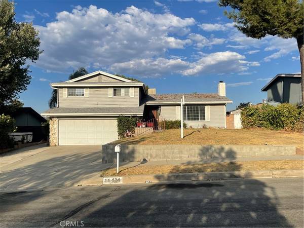 26434 Fairgate AVE, Newhall, CA 91321