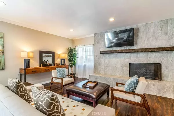 Studio City, CA 91604,3615 Sunswept DR