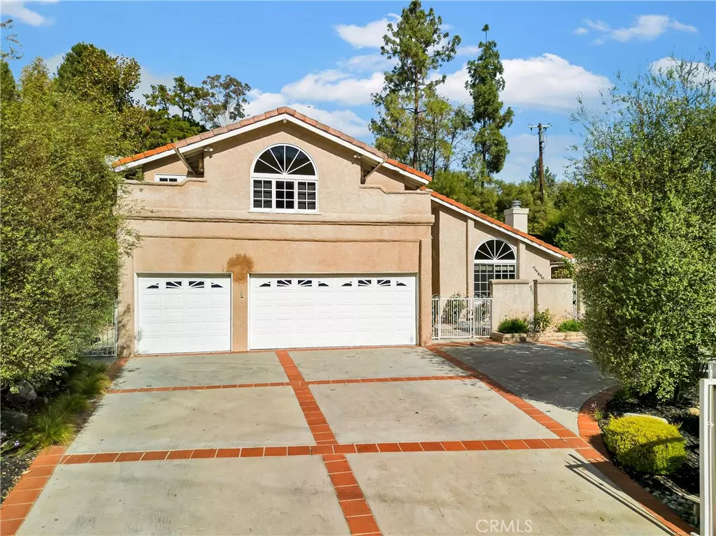 Tarzana, CA 91356,19511 Rosita ST