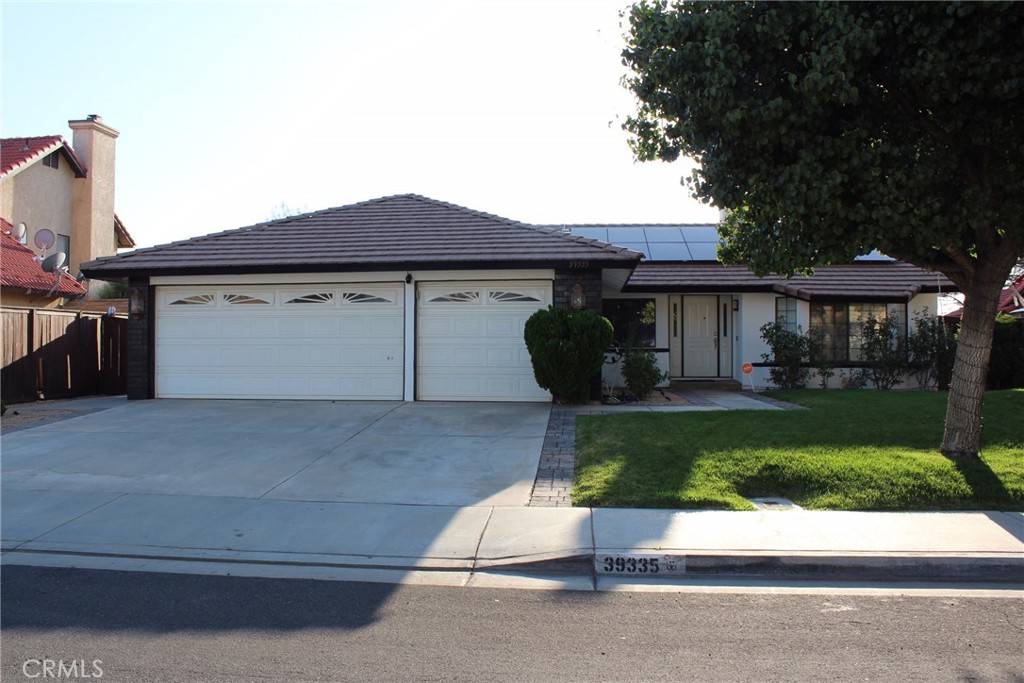 Palmdale, CA 93551,39335 Rockcliff CT