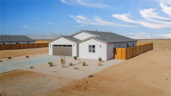 8313 Rea AVE, California City, CA 93505