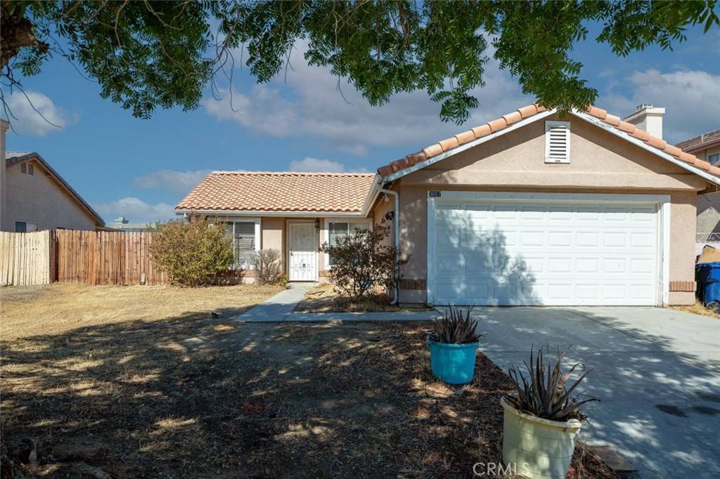 3057 Viana DR, Palmdale, CA 93550