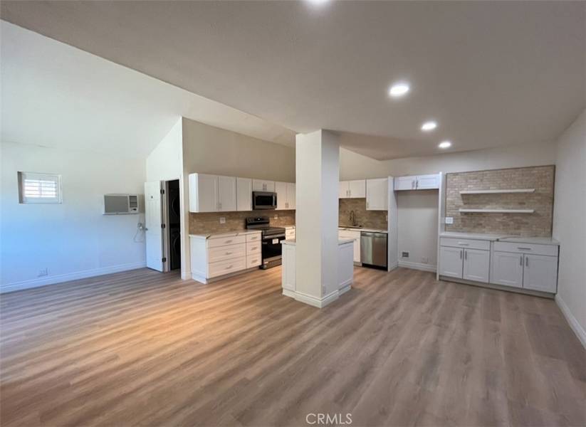 27551 Trail Ridge RD #B, Canyon Country, CA 91387