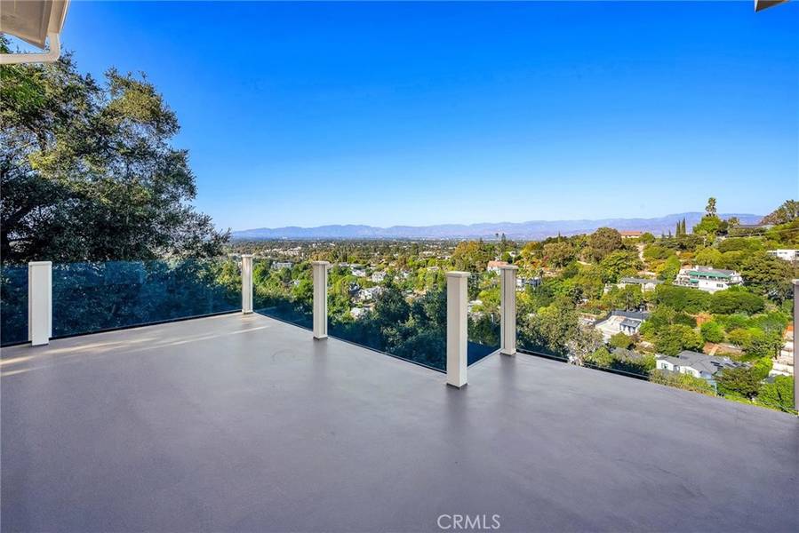 3834 Avenida Del Sol, Studio City, CA 91604