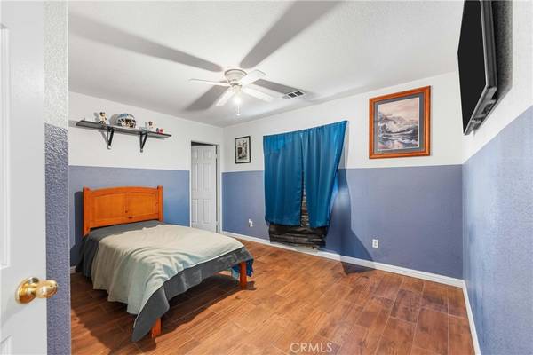 Lancaster, CA 93535,45413 Robinson