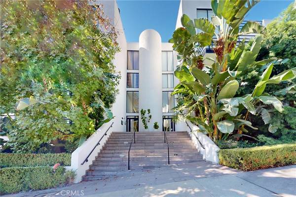 1201 Larrabee ST #305, West Hollywood, CA 90069