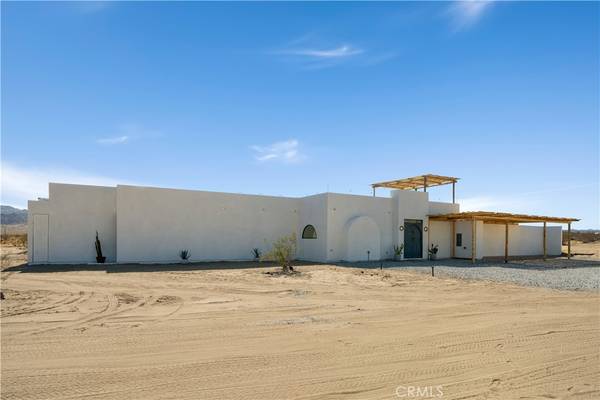 Joshua Tree, CA 92252,63973 Gold Nugget RD