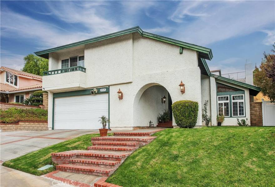 23119 Posada DR, Valencia, CA 91354