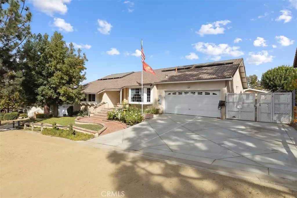 Simi Valley, CA 93065,1153 Nonchalant DR