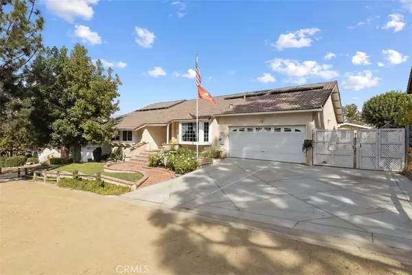 1153 Nonchalant DR, Simi Valley, CA 93065