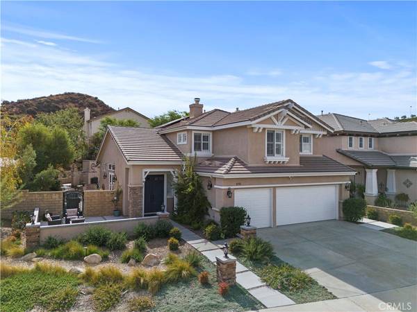 Canyon Country, CA 91387,18306 Owl CT