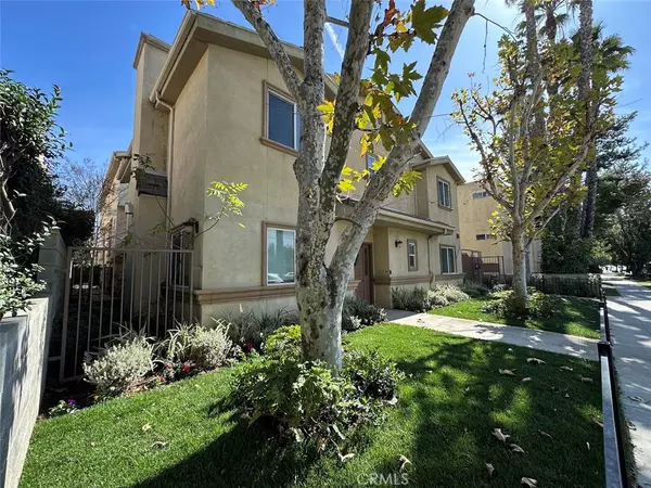 Lake Balboa, CA 91406,6446 Woodley AVE #2